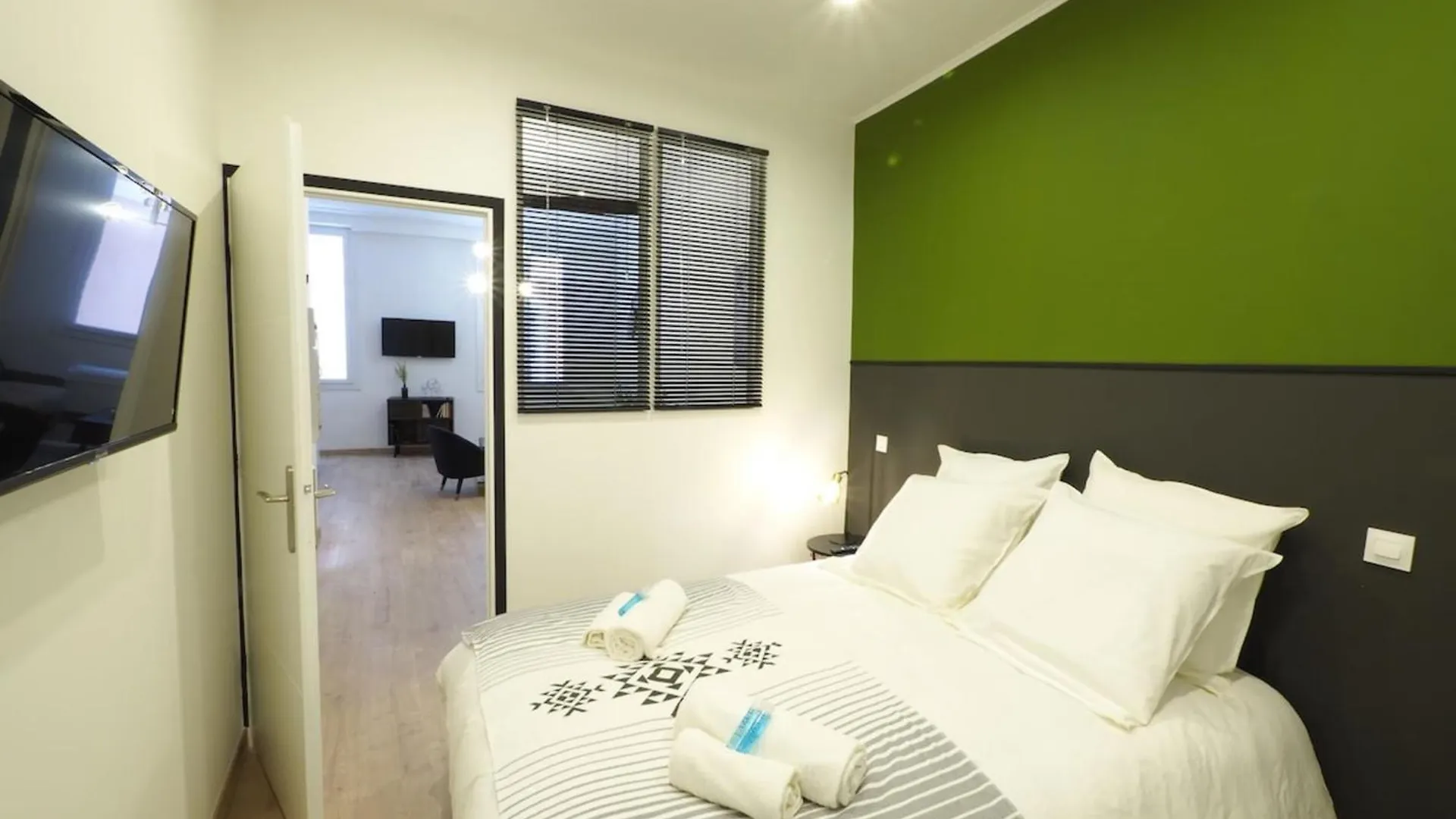 06R - Nice Modern Apartment - Vieux Niza 0*,  Francia